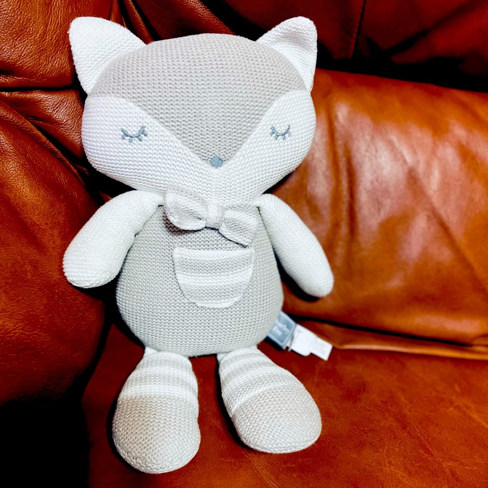 Living Textiles Charley Fox Knit Plush Gray White 14" 2018 Rattle Stuffed Toy